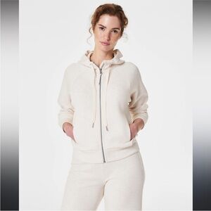 SET Spanx AirEssentials Oatmeal Jumpsuit Set, size medium